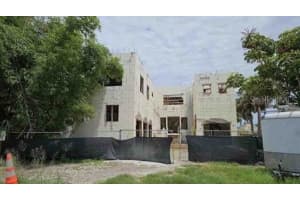 4718 PARADISE WAY, ST PETERSBURG, FL 33705 - MLS#MFRTB8411393