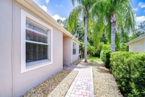 8005 SHADDOCK PLACE, LAND O LAKES, FL 34637 - MLS#MFRTB8411408