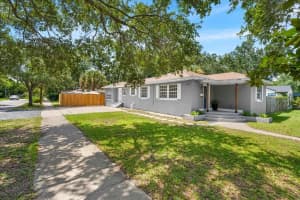 6202 FLORA VISTA AVENUE, TAMPA, FL 33604 - MLS#MFRTB8411409