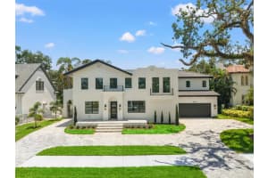 804 Idlewood Dr, TAMPA