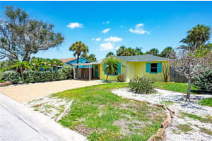 504 79TH AVENUE, ST PETE BEACH, FL 33706 - MLS#MFRTB8411466