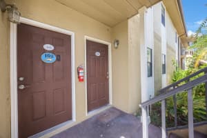 10199 SAILWINDS BOULEVARD, LARGO, FL 33773 - MLS#MFRTB8411474