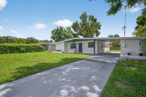 2920 CLIFTON STREET, TAMPA, FL 33614 Sold 08/29/25