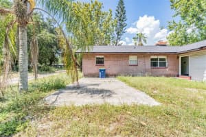 154 KNIGHT STREET, MASCOTTE, FL 34753 Sold 12/01/25