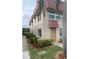 10033 64TH AVENUE, ST PETERSBURG, FL 33708 - MLS#MFRTB8411503
