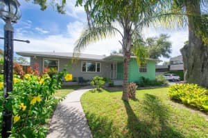 125 49th St N, ST PETERSBURG
