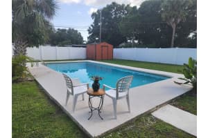 1118 60TH AVENUE, ST PETERSBURG, FL 33703 - MLS#MFRTB8411506