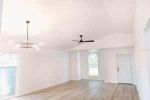 402 BENTON LANE, EUSTIS, FL 32726 - MLS#MFRTB8411596