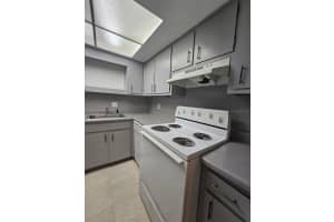 7610 POWHATAN AVENUE, TAMPA, FL 33615 - MLS#MFRTB8411597