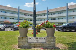 2255 Philippine Dr #9, CLEARWATER