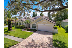 1673 OAK PARK COURT, TARPON SPRINGS, FL 34689 Sold 09/09/25