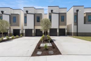 220 Hesperides St N, TAMPA