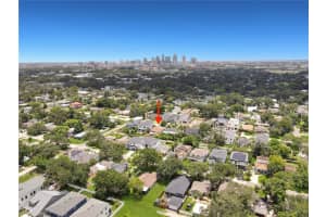 805 BRADDOCK STREET, TAMPA, FL 33603 - MLS#MFRTB8411661