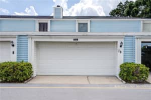 11922 Cypress Crest Cir, TAMPA