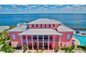 5266 BEACH DRIVE, ST PETERSBURG, FL 33705 - MLS#MFRTB8411729