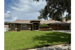 2710 Bent Leaf Dr, VALRICO