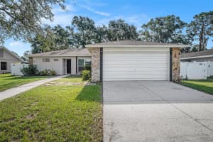 2005 SYCAMORE LANE, PLANT CITY, FL 33563 - MLS#MFRTB8411761
