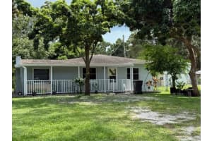 3240 70th Ave N, ST PETERSBURG