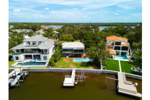 130 Carlyle Dr, Palm Harbor, FL 34683, Sold 09/04/25