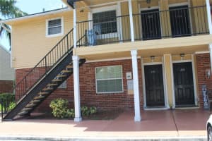 200 Country Club Dr #201, LARGO