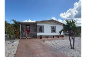 119 SAINT THOMAS CIRCLE, APOLLO BEACH, FL 33572 - MLS#MFRTB8411895