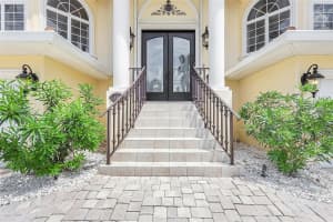 400 115TH AVENUE, TREASURE ISLAND, FL 33706 - MLS#MFRTB8411897