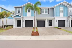 2879 Grand Kemerton Pl, TAMPA