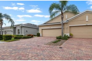 809 CHIPPER DRIVE, SUN CITY CENTER, FL 33573 - MLS#MFRTB8411945