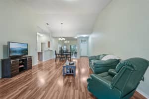 2411 NANTUCKET HARBOR LOOP, SUN CITY CENTER, FL 33573 - MLS#MFRTB8411951