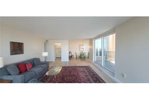 632 EDGEWATER DRIVE, DUNEDIN, FL 34698 - MLS#MFRTB8411980