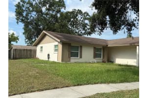 706 REGENCY COURT, TAMPA, FL 33613 - MLS#MFRTB8411986