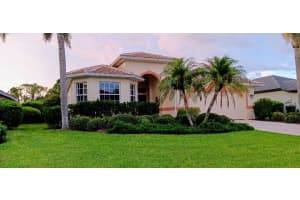 827 Placid Lake Dr, OSPREY