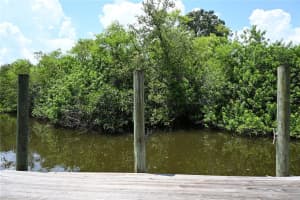 8609 DRIFTWOOD DRIVE, TAMPA, FL 33615 - MLS#MFRTB8412032