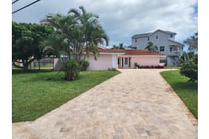 1410 SEA GULL DRIVE, ST PETERSBURG, FL 33707 Sold 09/08/25