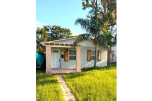 4512 10th Ave S, ST PETERSBURG