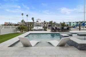 326 129TH AVENUE, MADEIRA BEACH, FL 33708 - MLS#MFRTB8412135