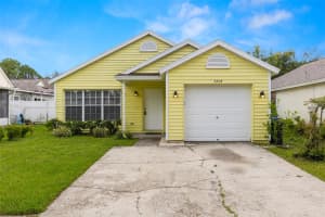 5204 CREEKMORE LANE, TAMPA, FL 33624 - MLS#MFRTB8412136
