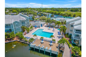 6931 STONES THROW CIRCLE, ST PETERSBURG, FL 33710 - MLS#MFRTB8412137