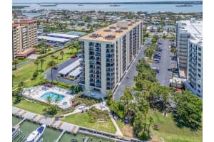 690 ISLAND WAY, CLEARWATER BEACH, FL 33767 - MLS#MFRTB8412210