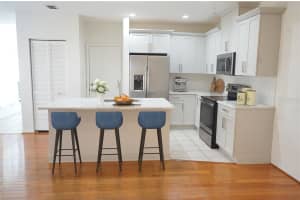 402 WILLOW AVENUE, TAMPA, FL 33606 - MLS#MFRTB8412226