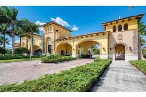 MLS# MFRTB8412333, Venice, Florida 34293