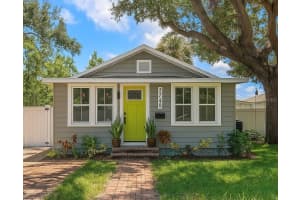 2440 Quincy St S, ST PETERSBURG
