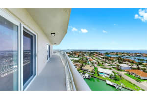 4900 BRITTANY DRIVE, ST PETERSBURG, FL 33715 - MLS#MFRTB8412469