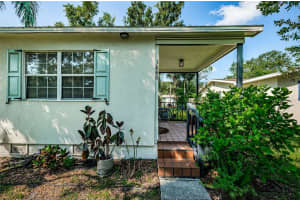 3880 Haines Rd N, ST PETERSBURG