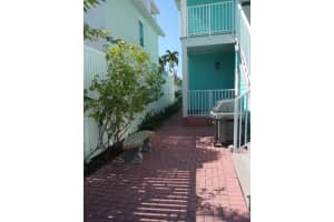 103 7TH AVENUE, ST PETE BEACH, FL 33706 - MLS#MFRTB8412527
