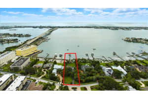 228 BLUFF VIEW DRIVE, BELLEAIR BLUFFS, FL 33770 Sold 09/05/25