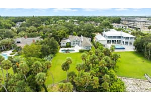 228 BLUFF VIEW DRIVE, BELLEAIR BLUFFS, FL 33770 Sold 09/05/25