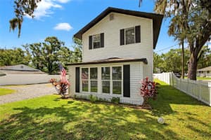 1607 W GRANFIELD AVE, PLANT CITY, FL 33563 Sold 10/10/25