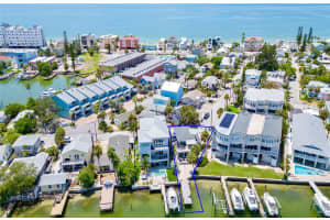 300 BAY PLZ, TREASURE ISLAND, FL 33706 - MLS#MFRTB8412604