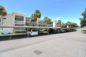 946 Virginia St #102, DUNEDIN